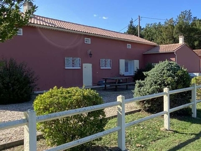 Vente maison 6 pièces 167 m² Mouliets-Et-Villemartin (33350)