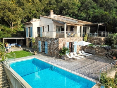 Maison de 7 pièces de luxe en vente à Rayol-Canadel-sur-Mer, Provence-Alpes-Côte d'Azur