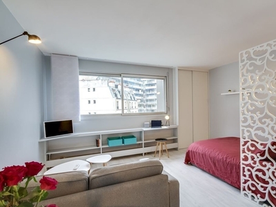 Appartement 1 pièce de 28 m² à Paris (75010)