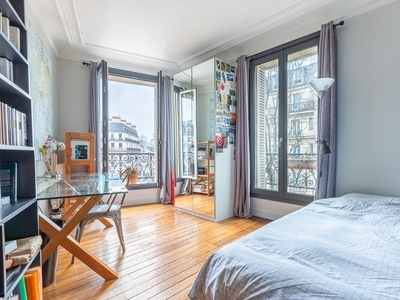 Appartement 4 pièces de 68 m² à Paris (75018)