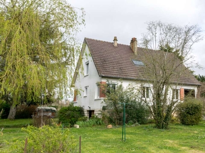 Vente maison 9 pièces 178 m² Ouzouer-sur-Loire (45570)