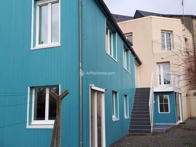 Vente maison 10 pièces 280 m² Villaines-la-Juhel (53700)