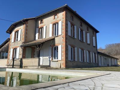 Vente maison 15 pièces 320 m² Mauvezin-sur-Gupie (47200)