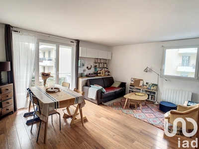 Appartement 3 pièces de 69 m² à Issy-les-Moulineaux (92130)