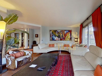 Duplex de Prestige à Neuilly-sur-Seine - 6 Pièces - 160 m² Prix : 7000 euros par mois - Charges comprises