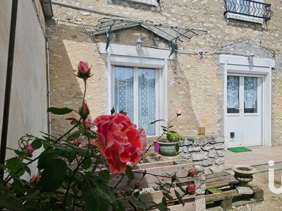 Maison 5 pièces de 107 m² à Dordives (45680)