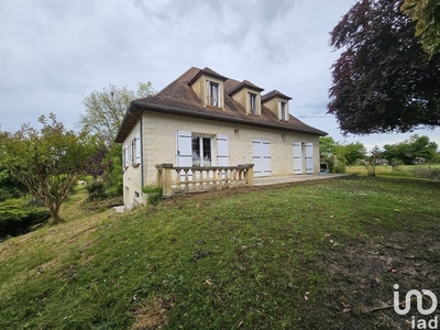 Maison 6 pièces de 150 m² à Bergerac (24100)