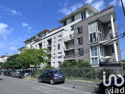 Appartement 2 pièces de 48 m² à Villeneuve-le-Roi (94290)