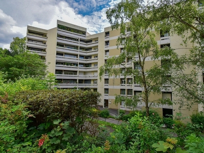 Appartement 4 pièces de 88 m² à Rosny-sous-Bois (93110)