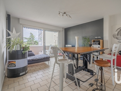 Appartement 5 pièces de 88 m² à Voiron (38500)