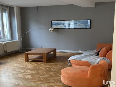 Appartement 5 pièces de 150 m² à Saint-Quentin (02100)