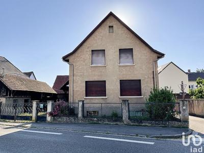 Maison 6 pièces de 132 m² à Herrlisheim (67850)