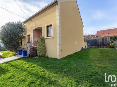 Maison 9 pièces de 165 m² à Viry-Châtillon (91170)