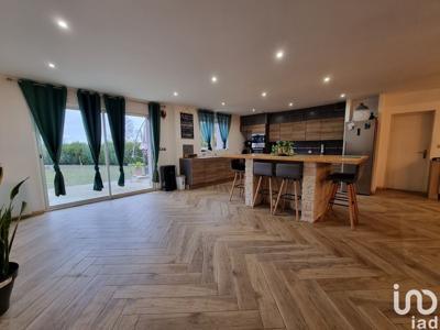 Maison 9 pièces de 213 m² à Avrechy (60130)