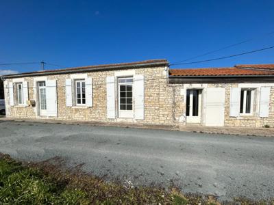 Maison à 2km SAINT-PIERRE-D'OLERON de 80m²