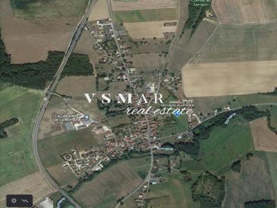 Land Available in Vesoul, France