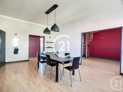 Vente appartement 5 pièces 129.58 m²