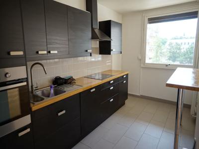Location appartement 3 pièces 66.38 m²