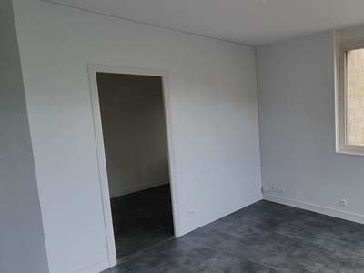 Appartement 2 pièces de 37 m² à Mantes-la-Jolie (78200)