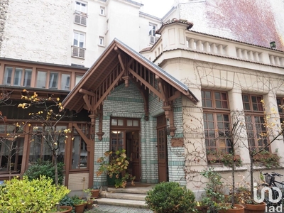 Maison 4 pièces de 121 m² à Paris (75018)