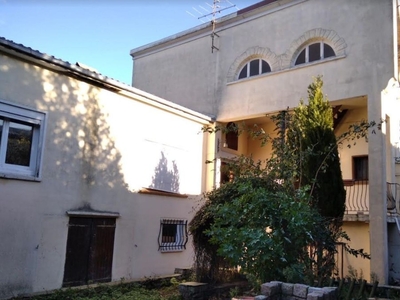 Maison 5 pièces de 145 m² à Beuvry (62660)