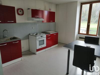 Appartement 3 pièces de 80 m² à Port-sur-Saône (70170)