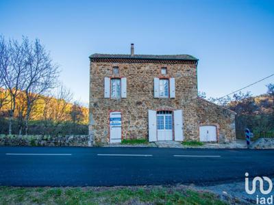 Maison 4 pièces de 102 m² à Saint-Félicien (07410)