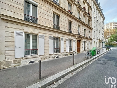Appartement 2 pièces de 29 m² à Paris (75012)