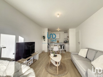 Appartement 2 pièces de 40 m² à Combs-la-Ville (77380)