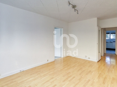 Appartement 2 pièces de 47 m² à Les Ulis (91940)
