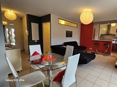 Appartement 3 pièces de 57 m² à Pont-Saint-Esprit (30130)
