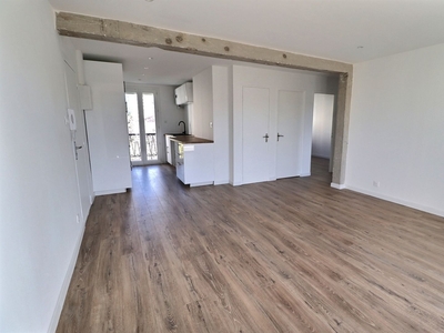 Appartement 4 pièces de 56 m² à Marseille (13009)