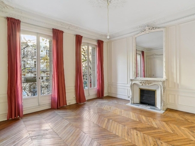 Appartement de luxe 4 chambres en vente à Champs-Elysées, Madeleine, Triangle d’or, France
