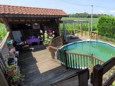 Maison 6 pièces de 144 m² à Montgaillard (40500)