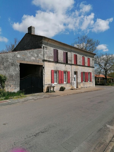 Maison à découvrir TESSON de 170m²