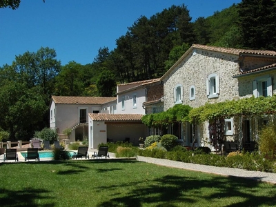Maison de luxe de 700 m2 en vente Carcassonne, Occitanie