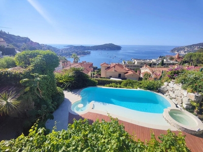 Maison de luxe 5 chambres en vente à Villefranche-sur-Mer, Provence-Alpes-Côte d'Azur