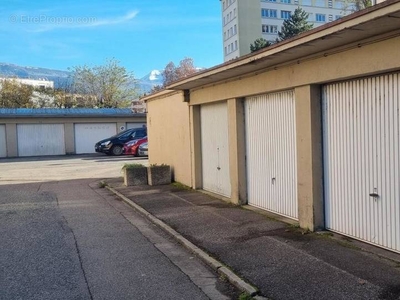 Vente - garage - 14,30 m² - 15 000 € - grenoble - allies