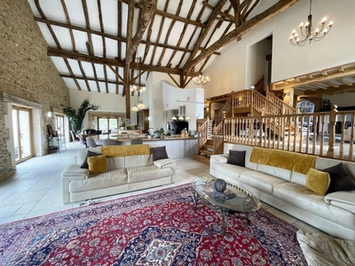Villa de 7 pièces de luxe en vente Montbron, France
