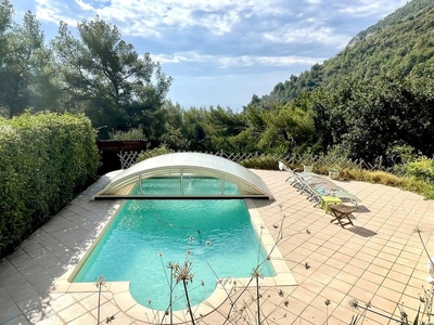 Villa de luxe de 7 pièces en vente Roquebrune-Cap-Martin, Provence-Alpes-Côte d'Azur