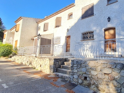 Duplex 4 pièces de 87 m² à Toulon (83000)