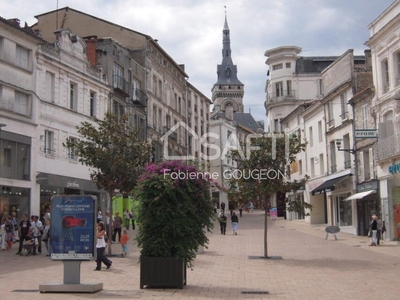 Immeuble à cœur ANGOULEME de 780m²