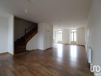 Appartement 4 pièces de 105 m² à Saint-Rome-de-Cernon (12490)