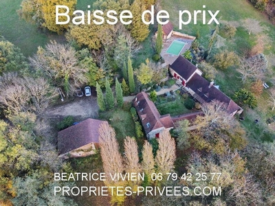 11 room luxury House for sale in Rouffignac-Saint-Cernin-de-Reilhac, France