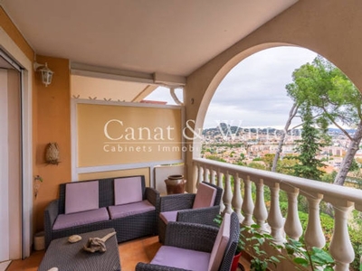 3 room luxury Apartment for sale in Hyères, France