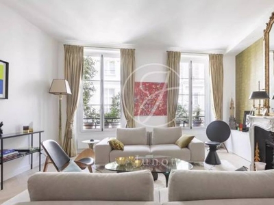 4 room luxury Apartment for sale in Saint-Germain, Odéon, Monnaie, Paris, Île-de-France