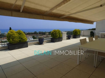 4 room luxury Apartment for sale in Villeneuve-Loubet, French Riviera