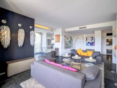 5 room luxury Flat for sale in Mougins, France