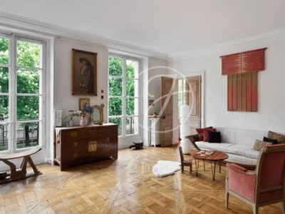 6 room luxury Apartment for sale in Saint-Germain, Odéon, Monnaie, France