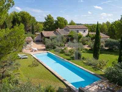 6 room luxury House for sale in Saint-Rémy-de-Provence, France